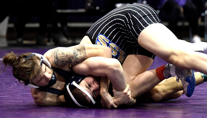 You are currently viewing Wildcats down Colonels in region duals finals; Canes finish 4th